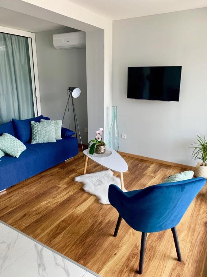 Deluxe Suites Mandic Оміш Екстер'єр фото
